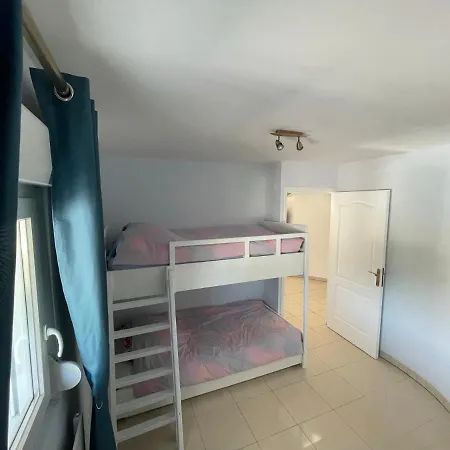 Charmant Logement Avec Piscine Et Jacuzzi Feriehus Riedwihr